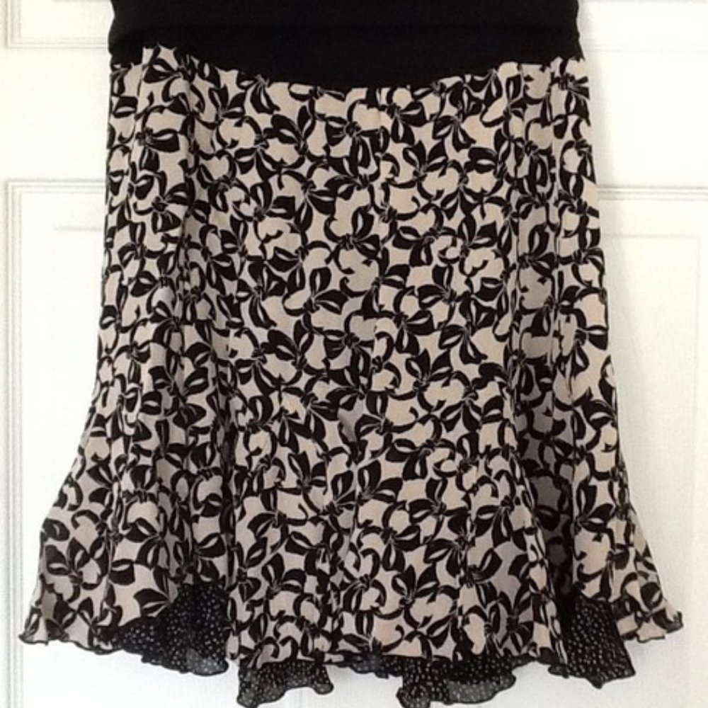 CAbi black/cream  reversible rayon skirt size S